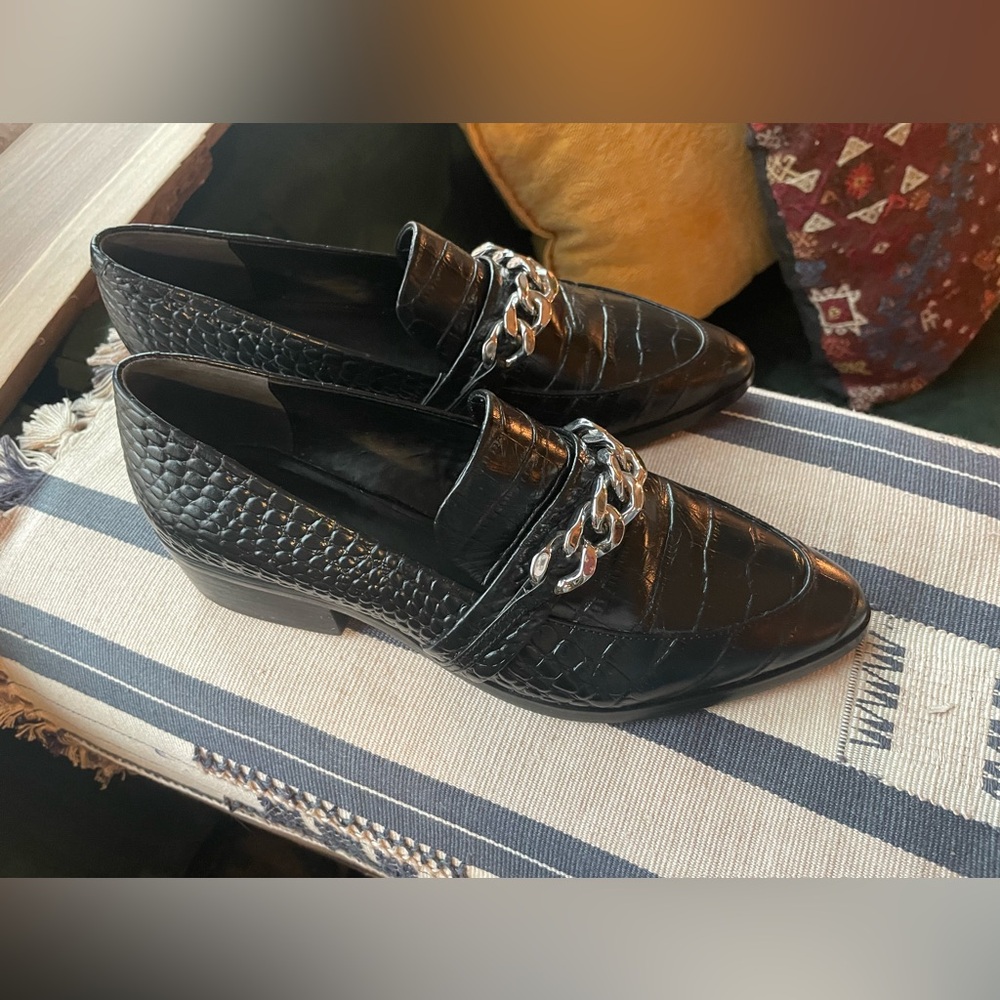 Tony Bianco Loafers Women’s Dress/Work Shoes sz. 8
